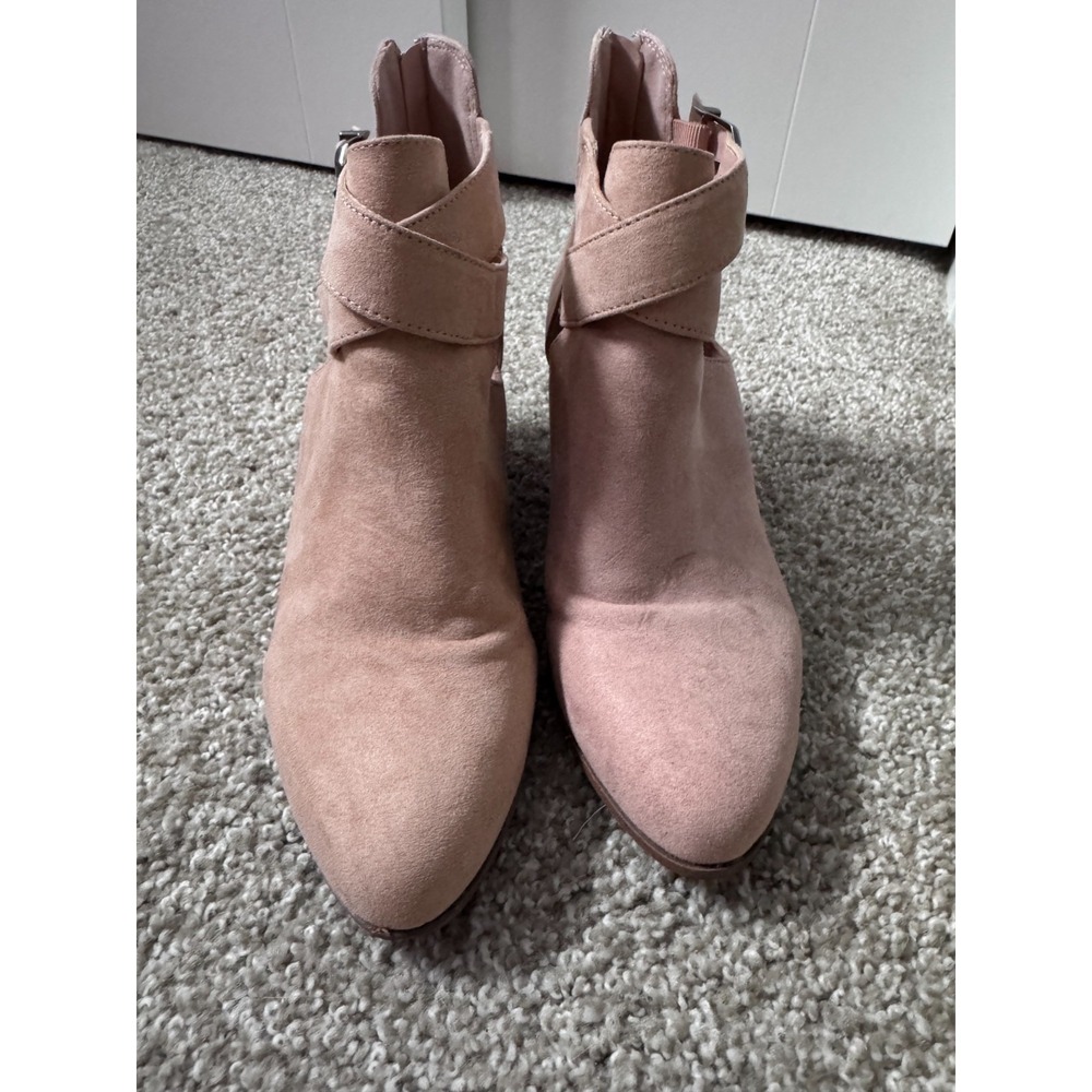 Fergalicious 7.5 Women Pink Suede Ankle Boots Buckle Booties - Picture 9 of 10